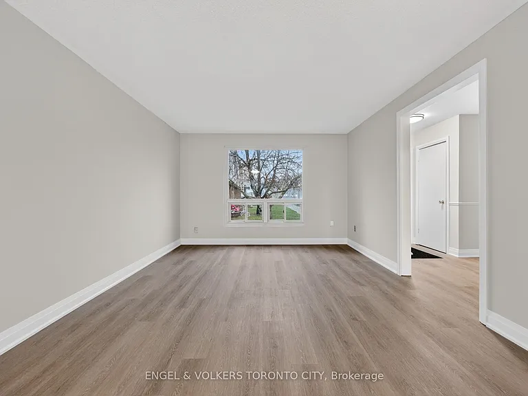 40 East St #14 — Photo 13