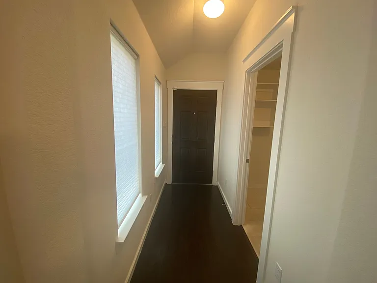 17115 Alturas Ave — Photo 6