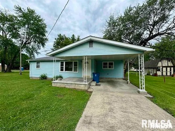 (undisclosed Address), Carterville, IL 62918