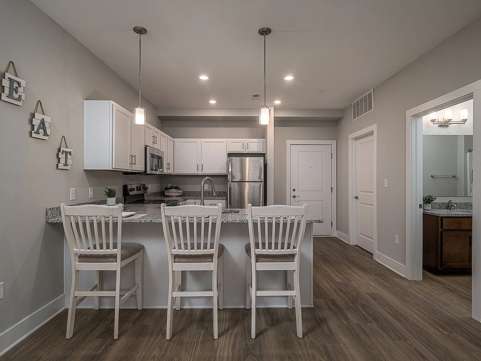 Heritage Square Apartments & Townhomes - Now Leasing! — Photo 3