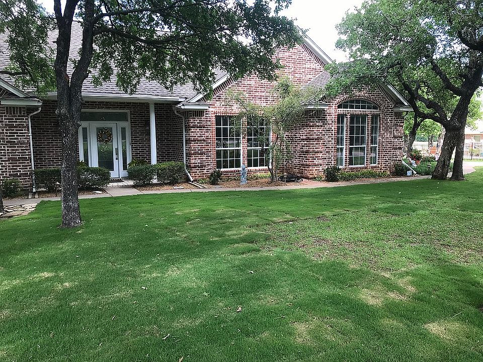 1st image of 113 Sugartree Cir