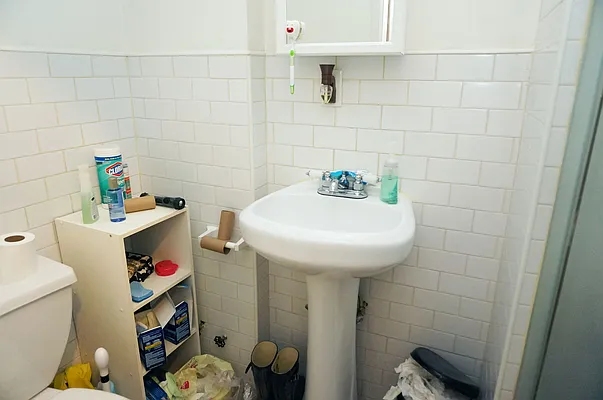 Rented by J Misrahi Realty Corp | media 39