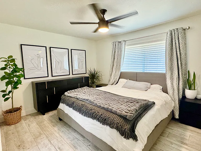 1235 N 84th Pl — Photo 13