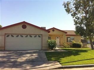 5201 Grant Grove St, Bakersfield, CA 93307