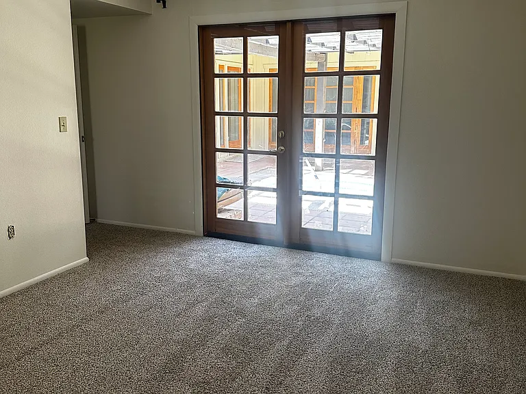 MASTER SUITE BEDROOM