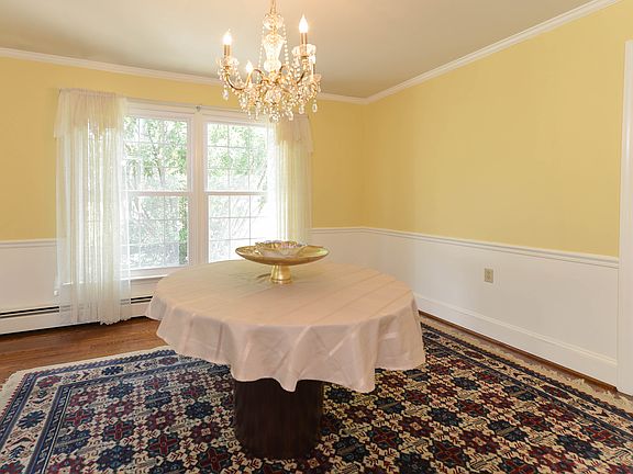 Formal Dining Room, 14' x 13'