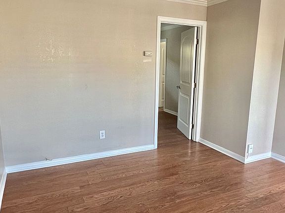 5th image of 3621 Adams Ave APT 2