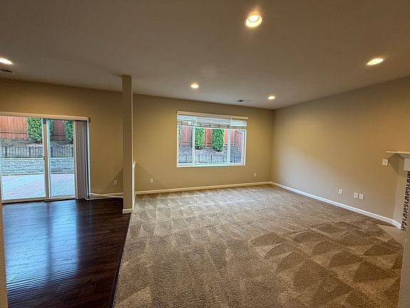 5th image of 17340 SE Elias Ct