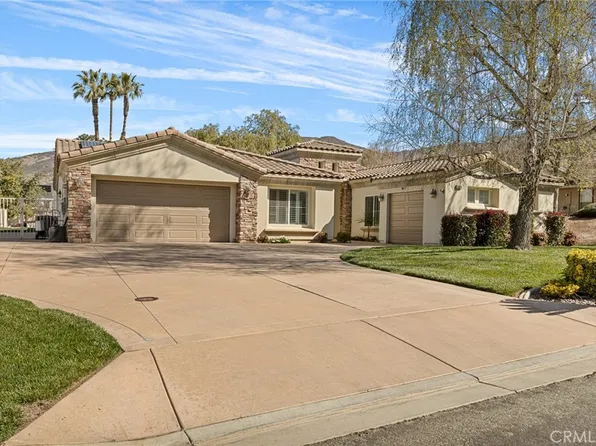 35536 Sleepy Hollow Ln, Yucaipa, CA 92399