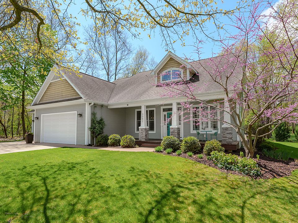 1st image of 9982 Sea Breeze Ct