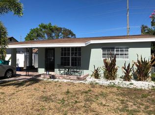 614 NW 7th St, Boynton Beach, FL 33426