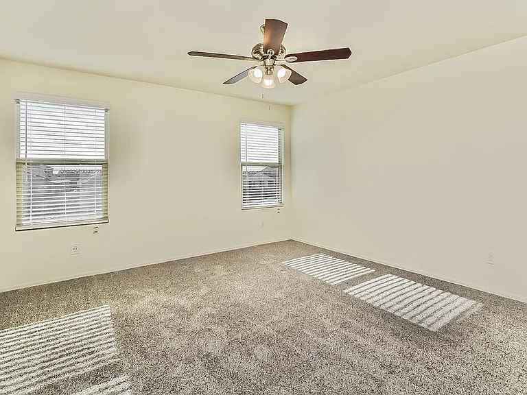 10685 W Harrigan Dr — Photo 10