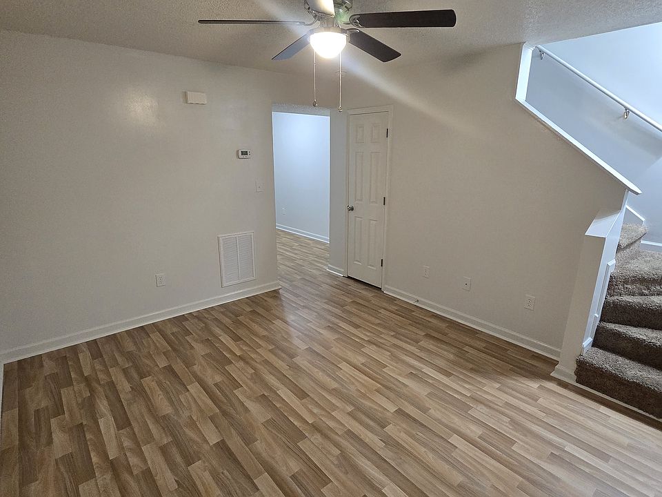 1st image of 704 3rd Ave