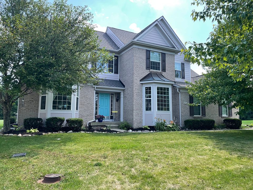 1st image of 8234 Cloverdale Way