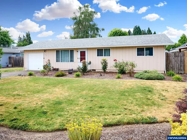 350 May St, Mount Angel, OR 97362