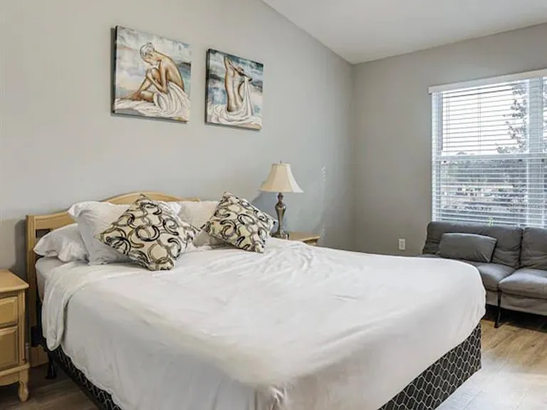2704 Club Cortile Cir — Photo 18