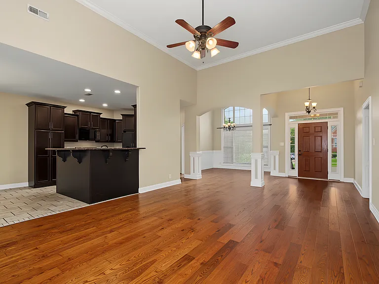 1501 Benton Park Pl — Photo 4
