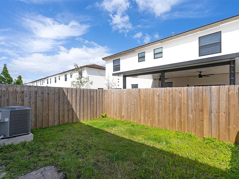 23077 SW 129th Pl — Photo 18