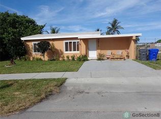 36 Williams Rd, Hollywood, FL 33023