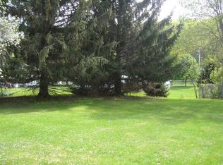 9 Myrick Rd, Starlight, PA 18461