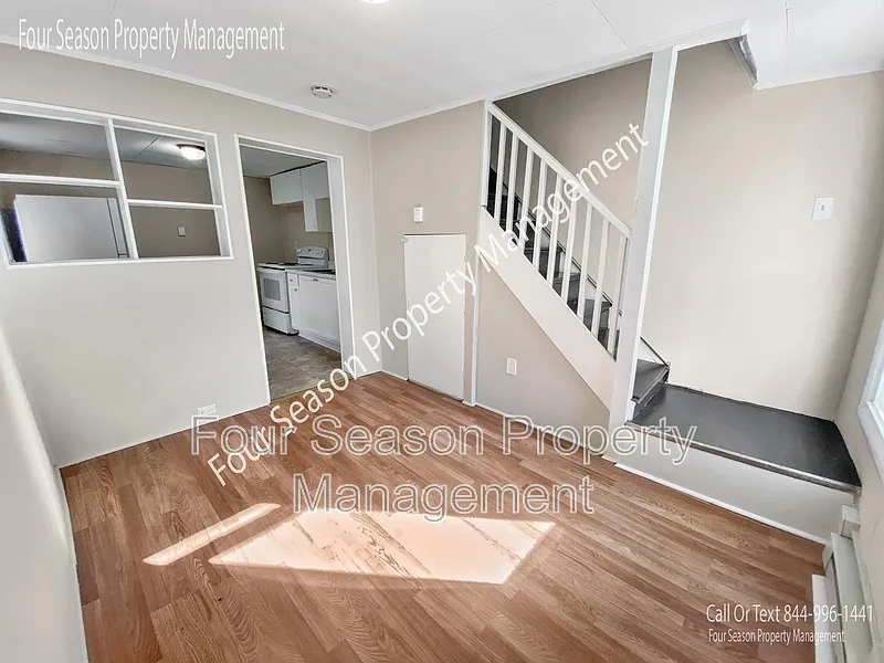 2 bed, 1.0 bath, 1200 sqft, $1,099 — Photo 3