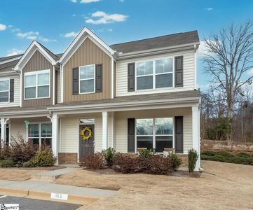 361 Intrepid Ct, Greer, SC, 29650