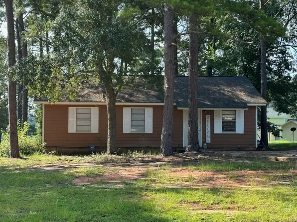 2507 Beachview Dr, Albany, GA 31705