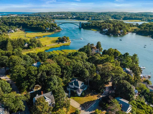 64 Riverview Rd, Gloucester, MA 01930