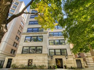1519 Hinman Ave APT 4A, Evanston, IL 60201