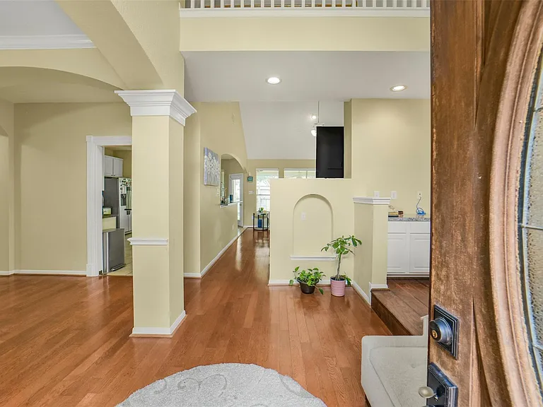 22554 Bristolwood Ct — Photo 5