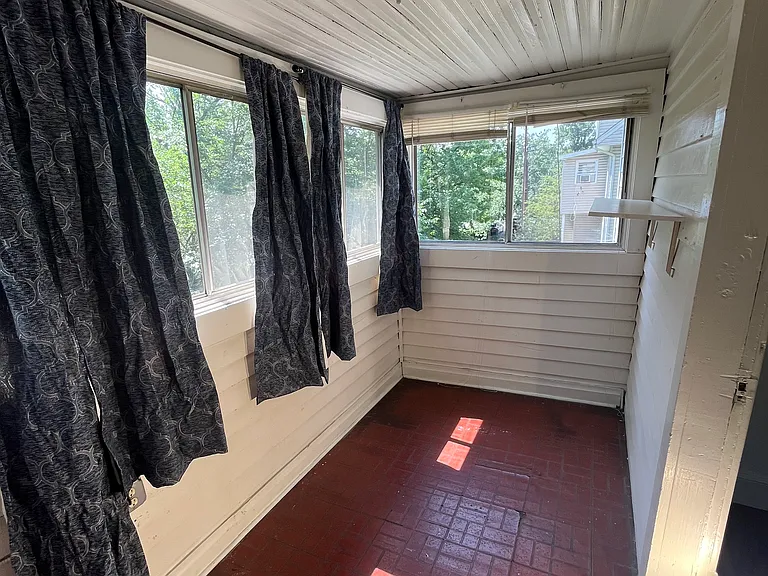 bonus room