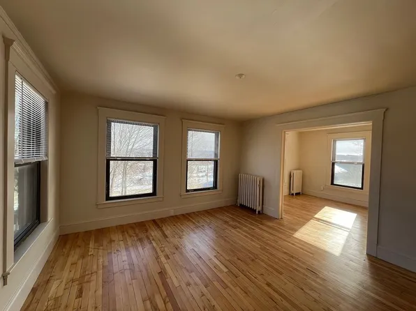 248 N Main St #11, Concord, NH 03301