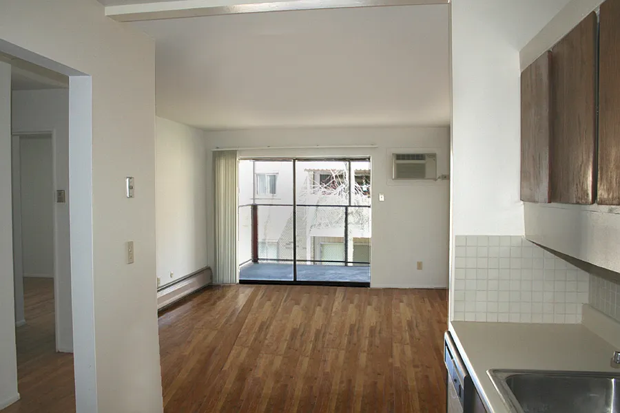 Photo 2 of 5 - 4605 Coolidge Hwy #1 - Royal Oak, MI Building Photo - 4605 Coolidge Hwy #1