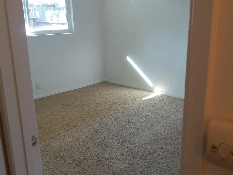 bedroom 1.