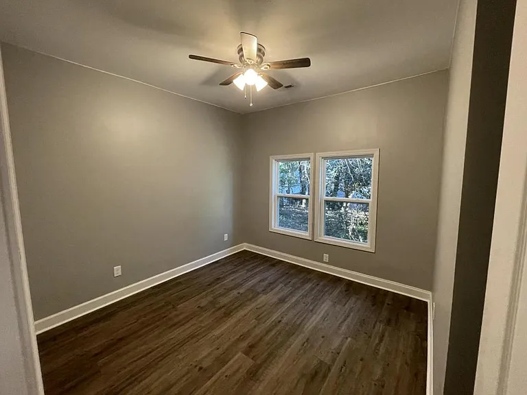 247 Woods St — Photo 7