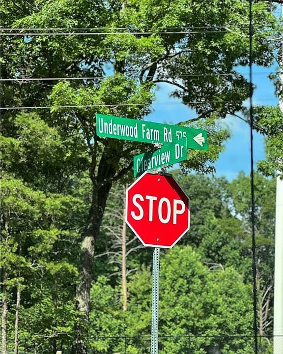 1st image of Clearview Dr #6-10