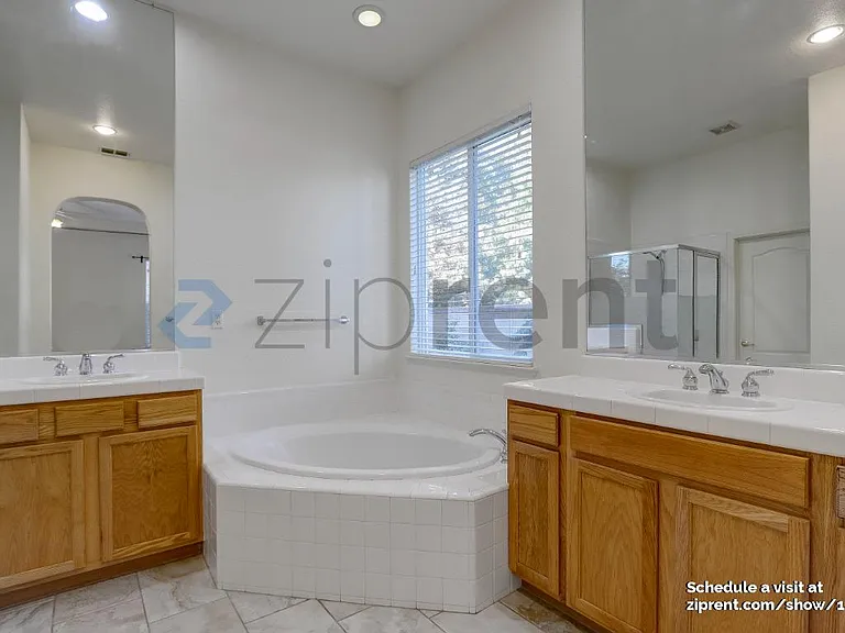856 Morningside Dr — Photo 19