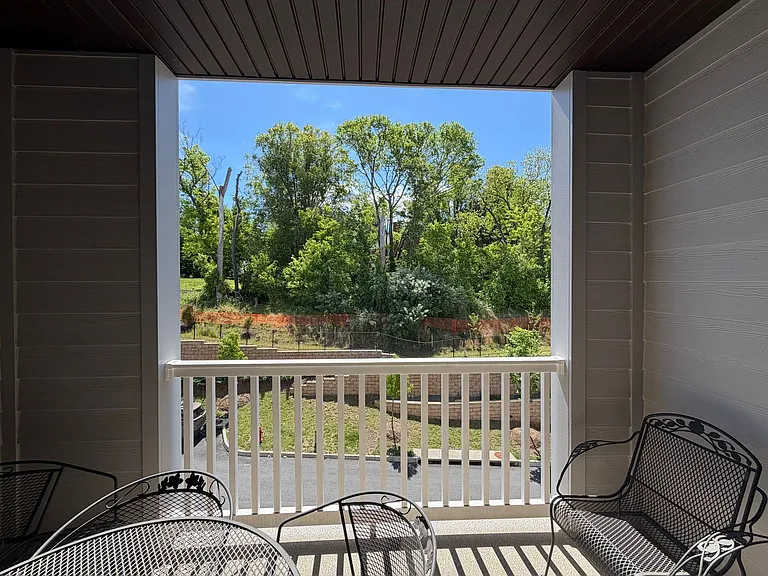 626 Noush Ct #B — Photo 21