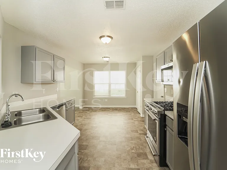 6711 Horace Mann Rd — Photo 6