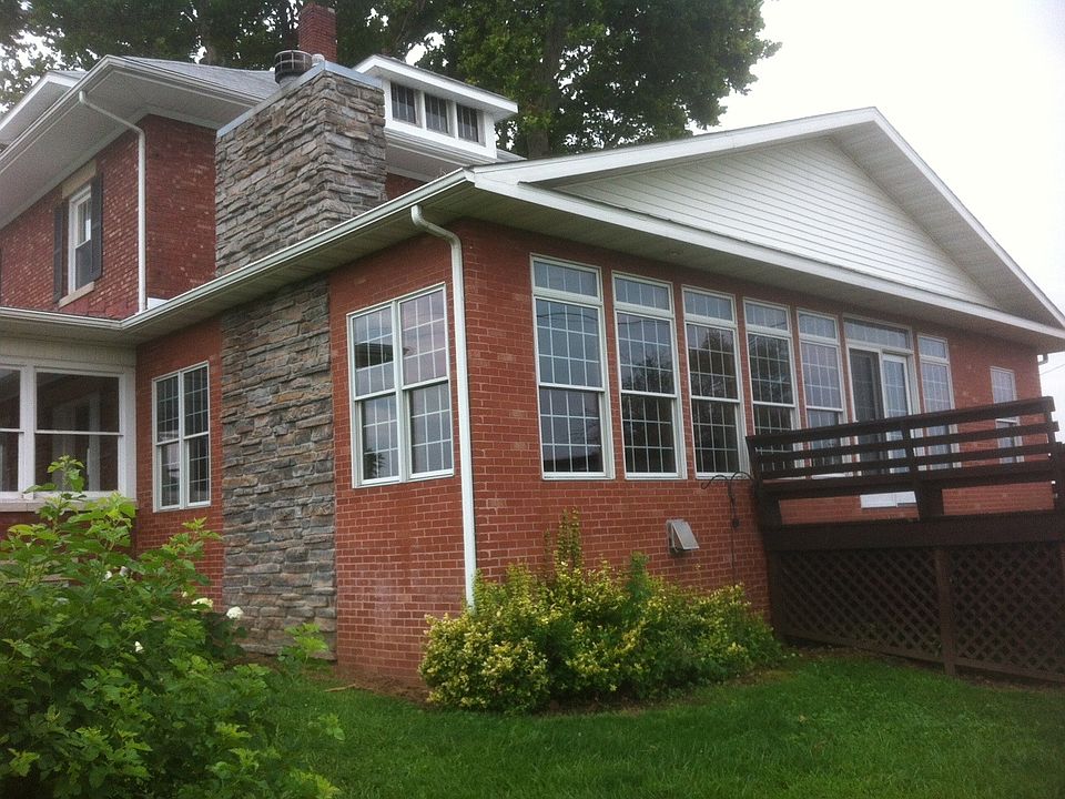 2nd image of 10329 S Clear Lake Rd