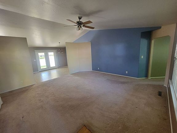 Great room/entry