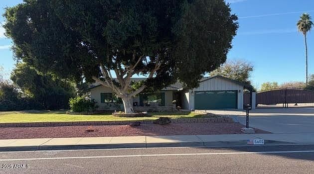 1st image of 5401 W PARADISE Lane
