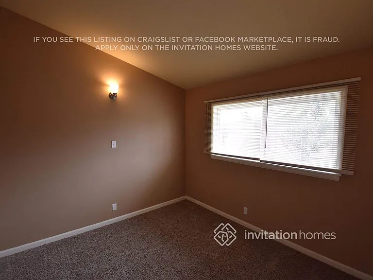 1701 Claremont Dr — Photo 11