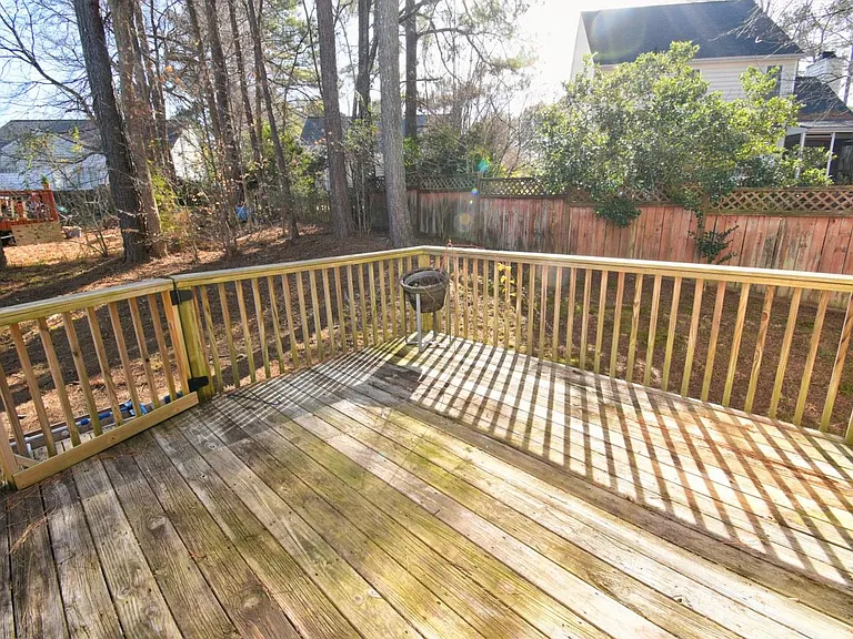 239 Tillamook Dr — Photo 38