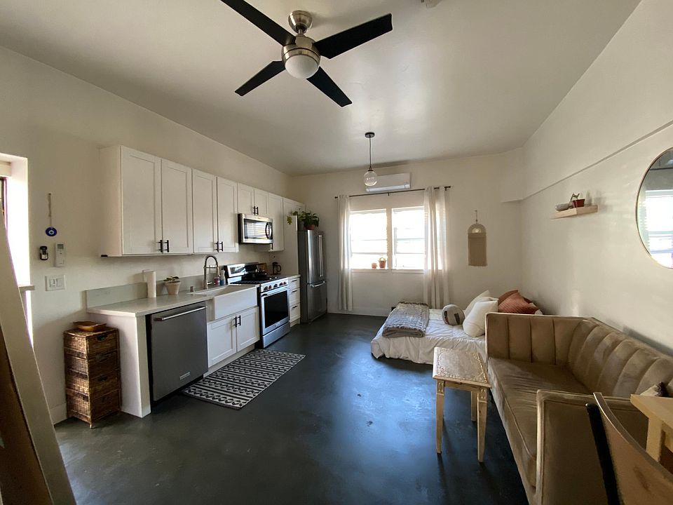 1st image of 110 Reamer St #110