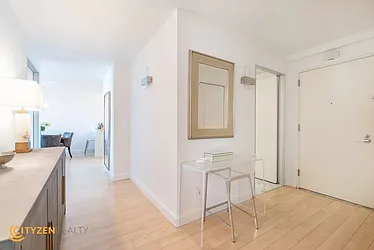 Rented by City Zen Realty