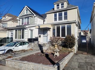 62-77 Wetherole St #2, Rego Park, NY 11374