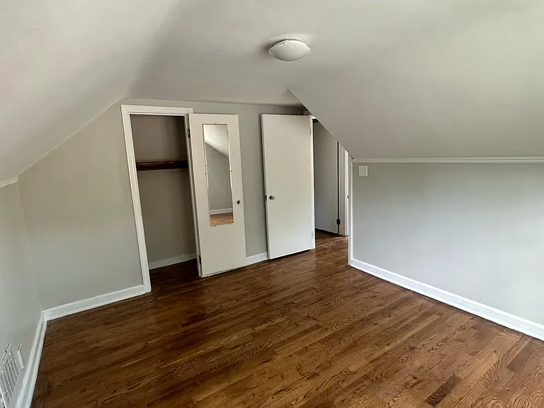 825 E Hampton Ave — Photo 13