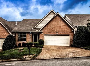 905 Racquet Club Way #27, Knoxville, TN 37923