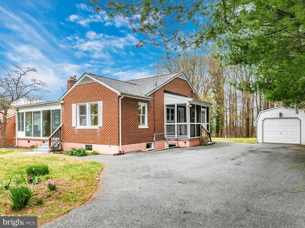 8913 Yellow Springs Rd, Frederick, MD 21702